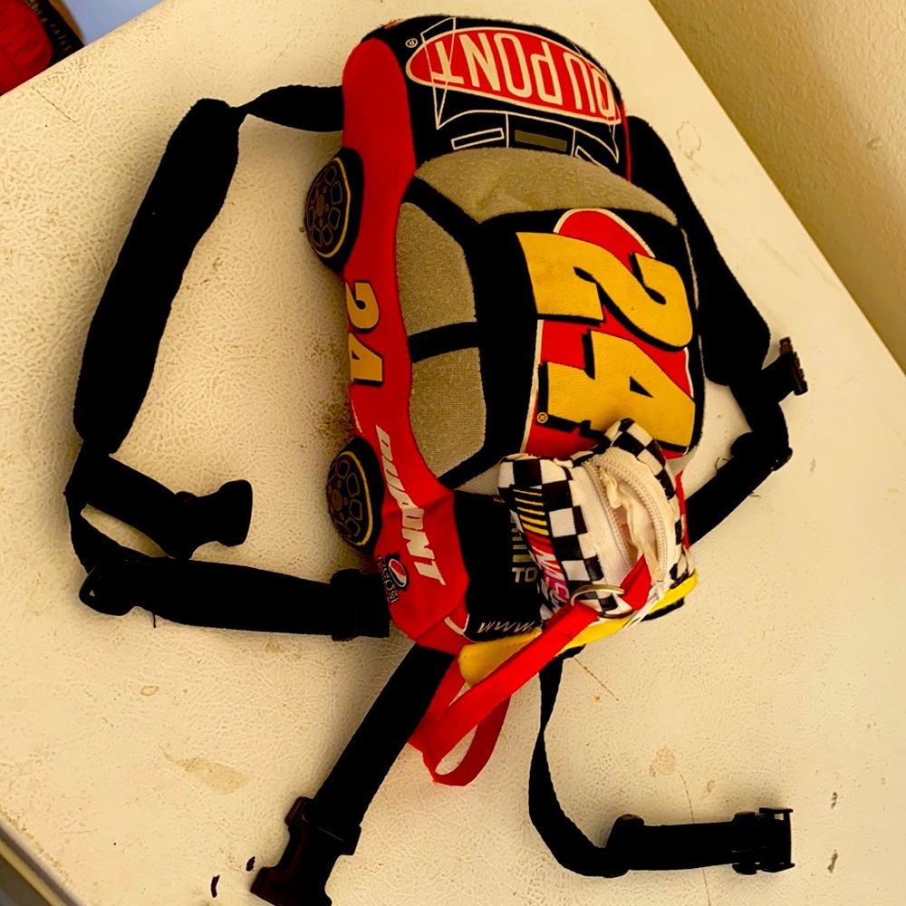 Toddler leash. Used a few time for travel.